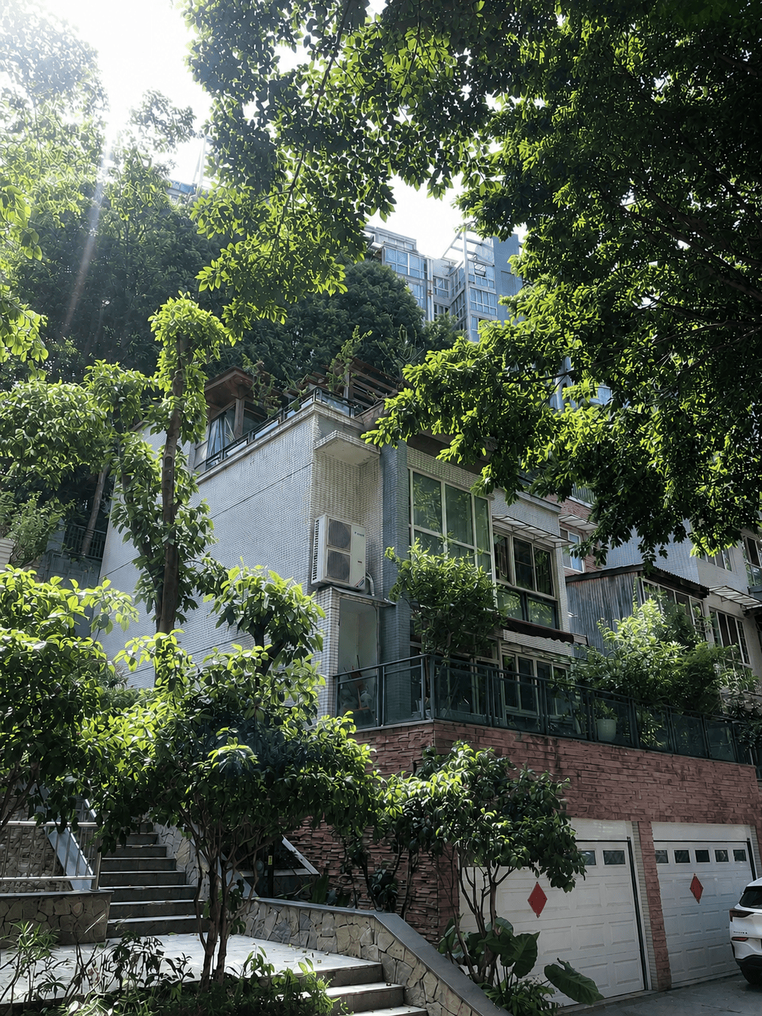湘西岛居岁月从容升级：小小岛老别墅加装蒂升悦行款电梯